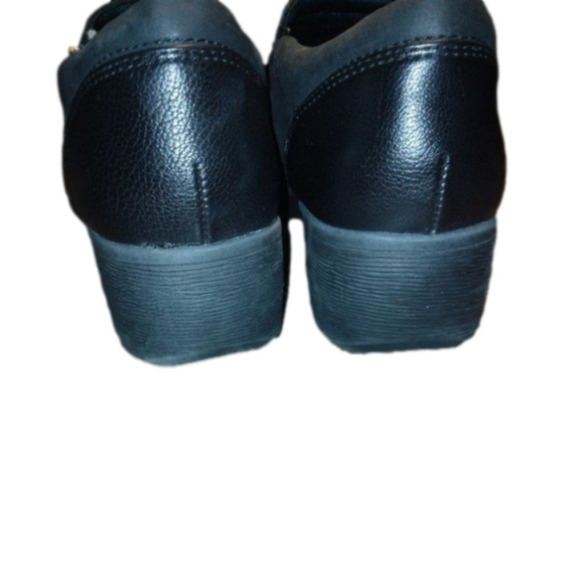 Wearever Side Zip Comfy Loafers/Shoes Matte Black Size 8 1/2 - Picture 4 of 4